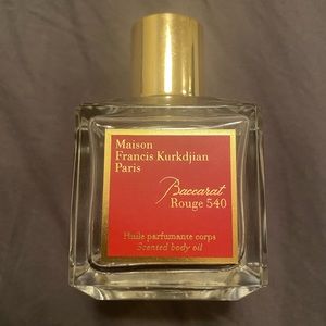 Baccarat rouge 540 body oil spray